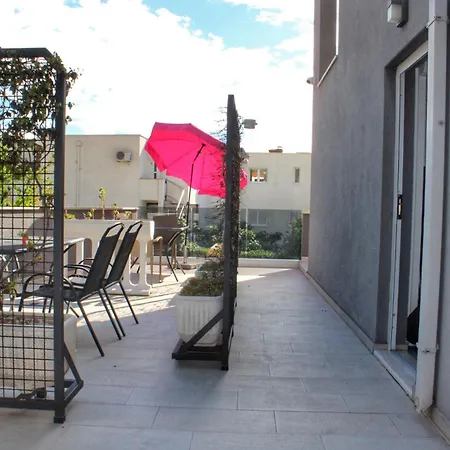Melassy 2 Apartmán *